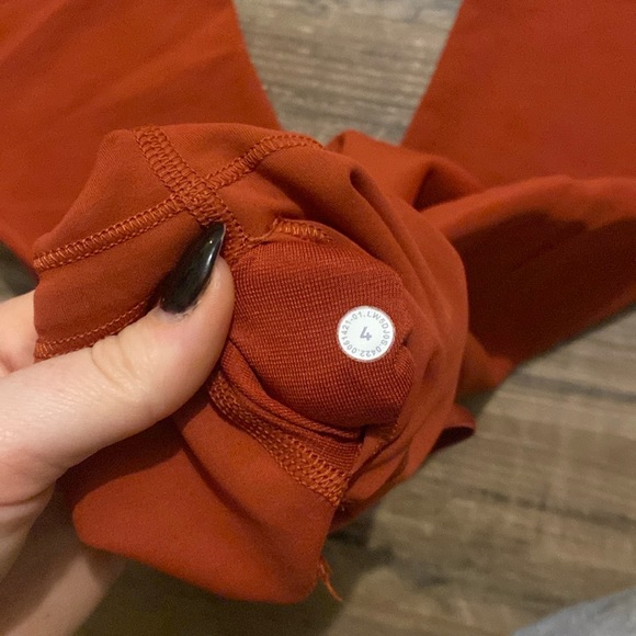 Lululemon wunder train leggings sz 4 - Picture 6 of 6